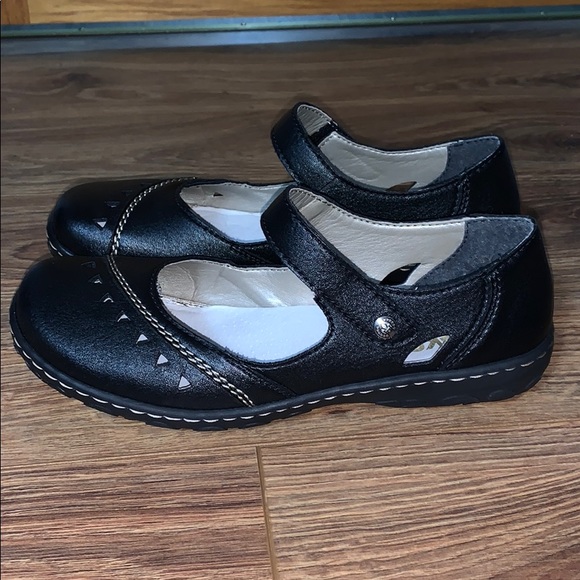 New in Box Rieker Antistress shoes